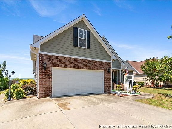 3rd image of 1225 Thistle Gold Dr
