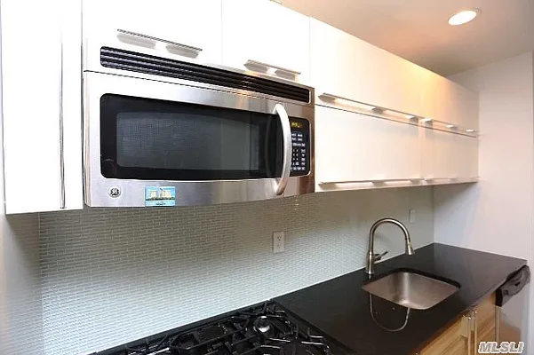 Rented by Keller Williams Realty Landmark | media 7