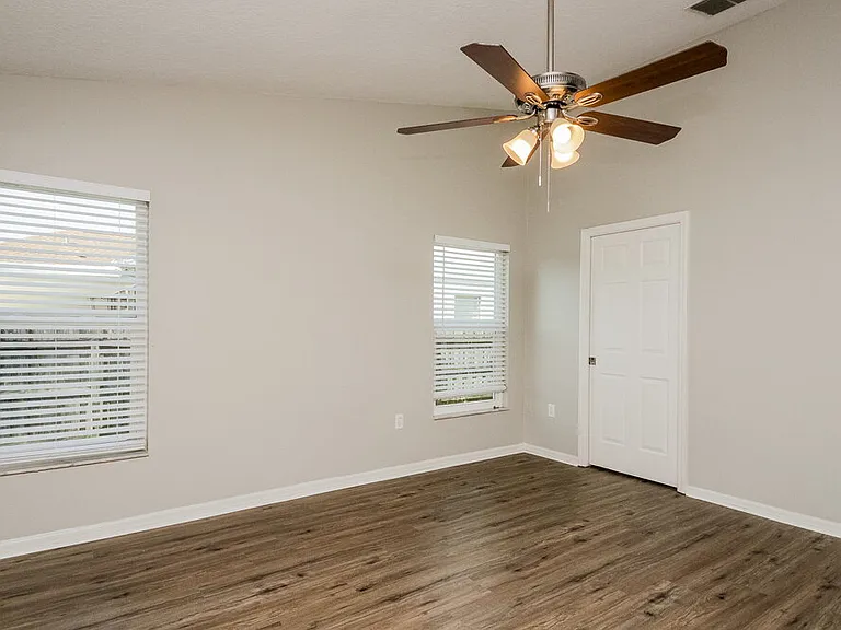 2315 Giselle Ct — Photo 12