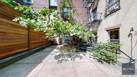 Rented by Bond New York