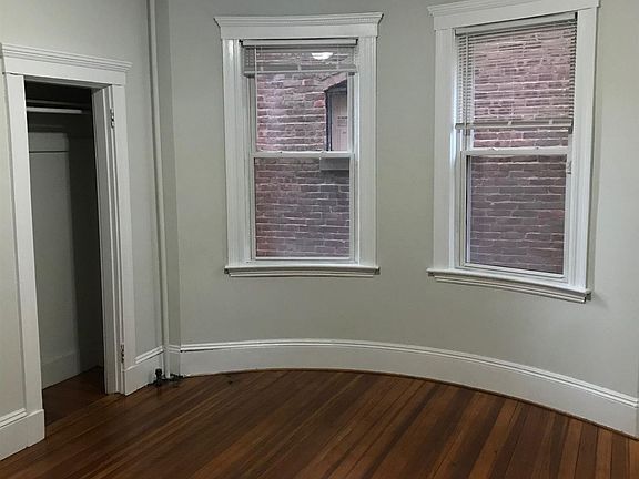 landlord_unit_photo_63048788_6