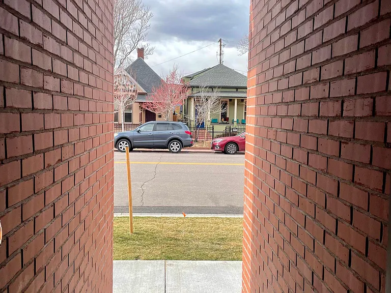 3314 Curtis St — Photo 31