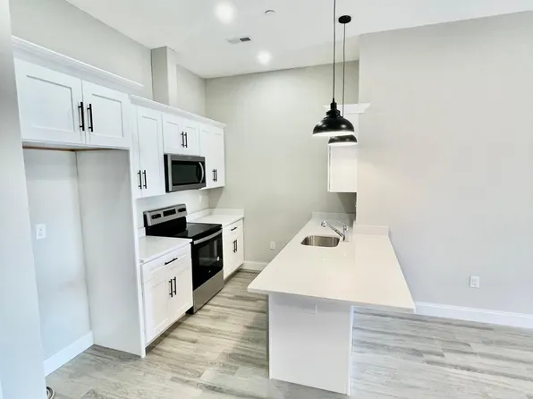 (undisclosed Address), Worcester, MA 01604