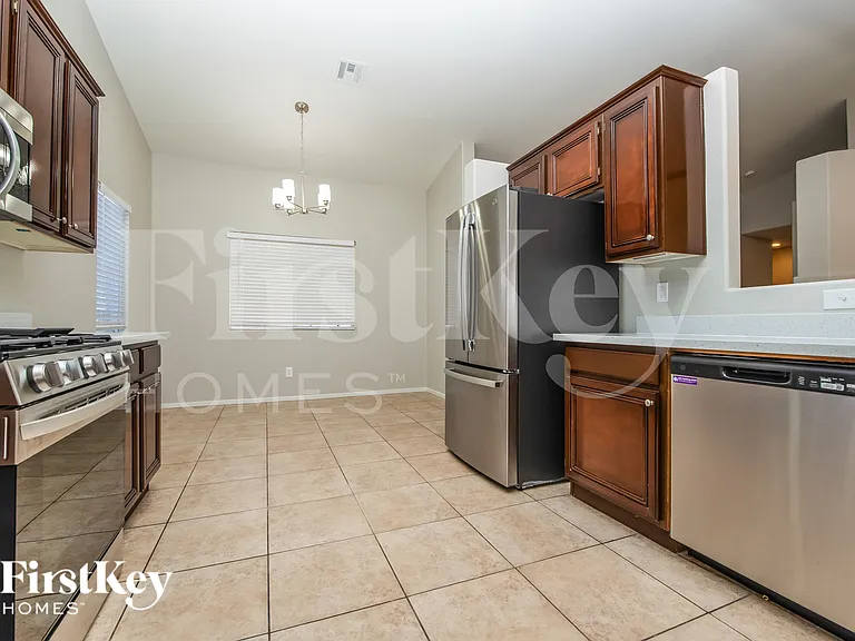 635 Dry Valley Ave — Photo 6