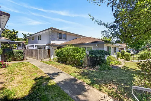 4714 Greenholme Dr #2 Photo 1 4714 Greenholme Dr #2 Photo 1