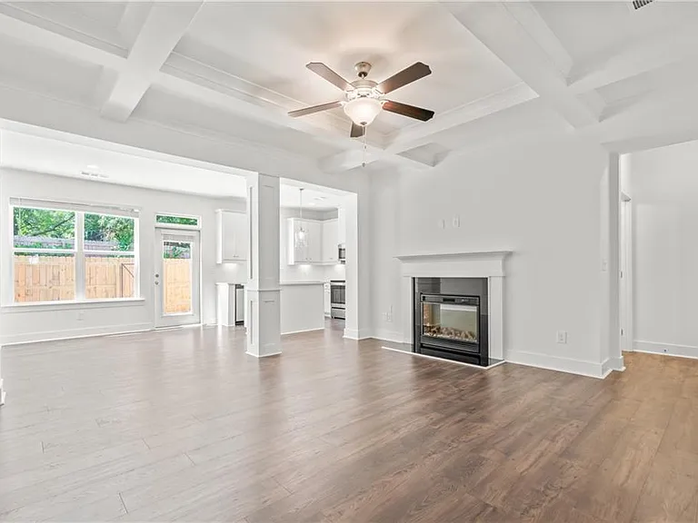 161 Auburn Valley Way — Photo 4