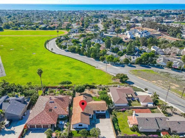 2063 Grandview St, Oceanside, CA 92054