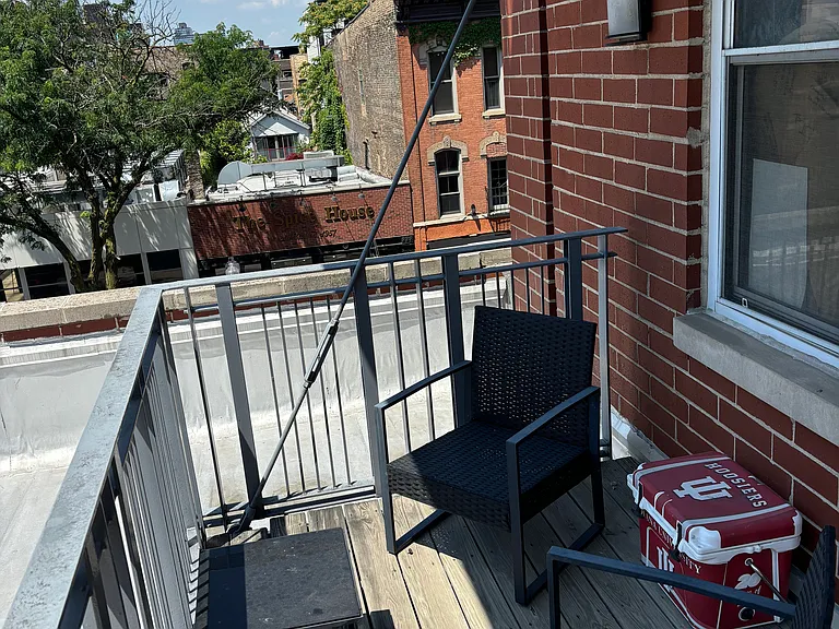 10x6 Deck off 2nd Bedroom