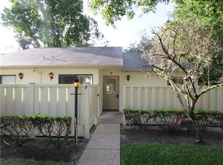 1377 Shady Pine Way APT F, Tarpon Springs, FL 34688