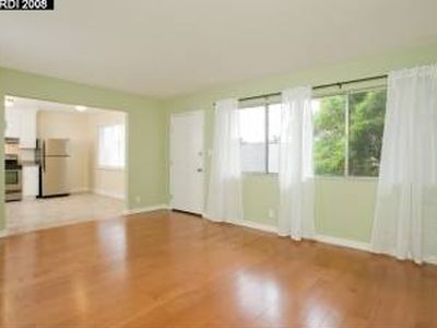 3054 Bona St APT B, Oakland, CA, 94601