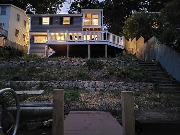 4th image of 34 Oakland Ave
