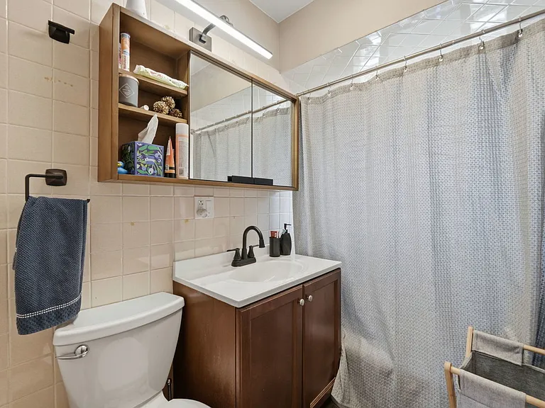 5023 N Natoma Ave — Photo 10