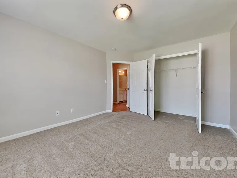 51 Bear Oak Dr — Photo 10