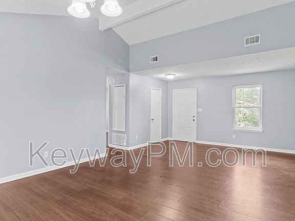 3rd image of 2600 Carrington Dr
