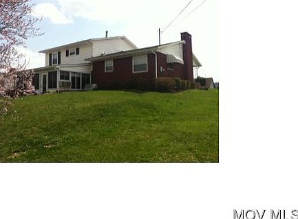 2nd image of 2901 23rd St