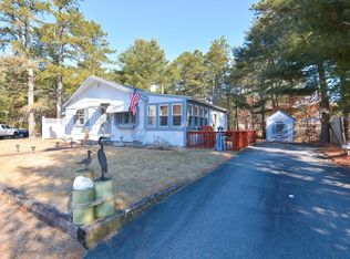 8 Dove Ave, Wareham, MA 02571