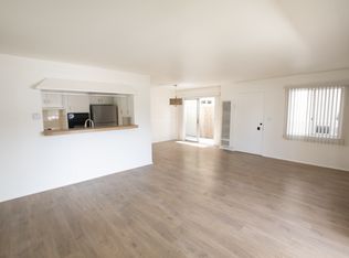1016 W Balboa Blvd APT A, Newport Beach, CA 92661