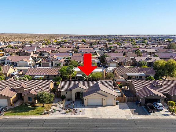 5th image of 7943 E 36th Ln