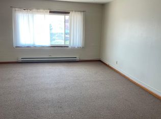 10 W Avenue A #1, South Hutchinson, KS 67501