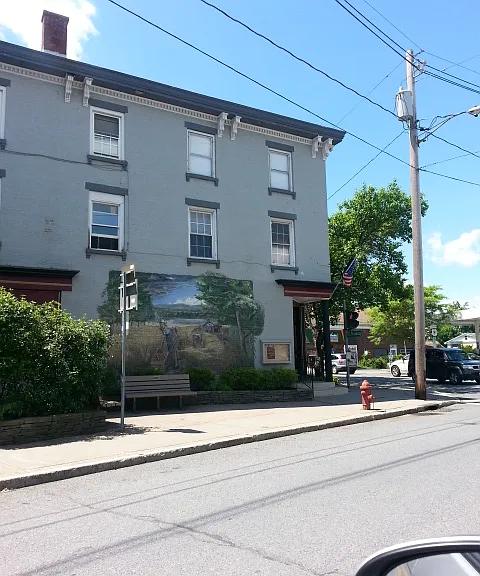 42 Cherry St #2 — Photo 15