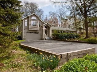 152 Gleneida Ridge Rd, Carmel, NY 10512