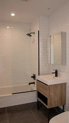 Rented by Red Star New York | media 2