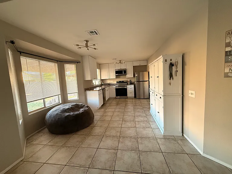 1769 N Central Dr — Photo 5