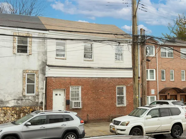 11613 14th Road, College Point, NY 11356