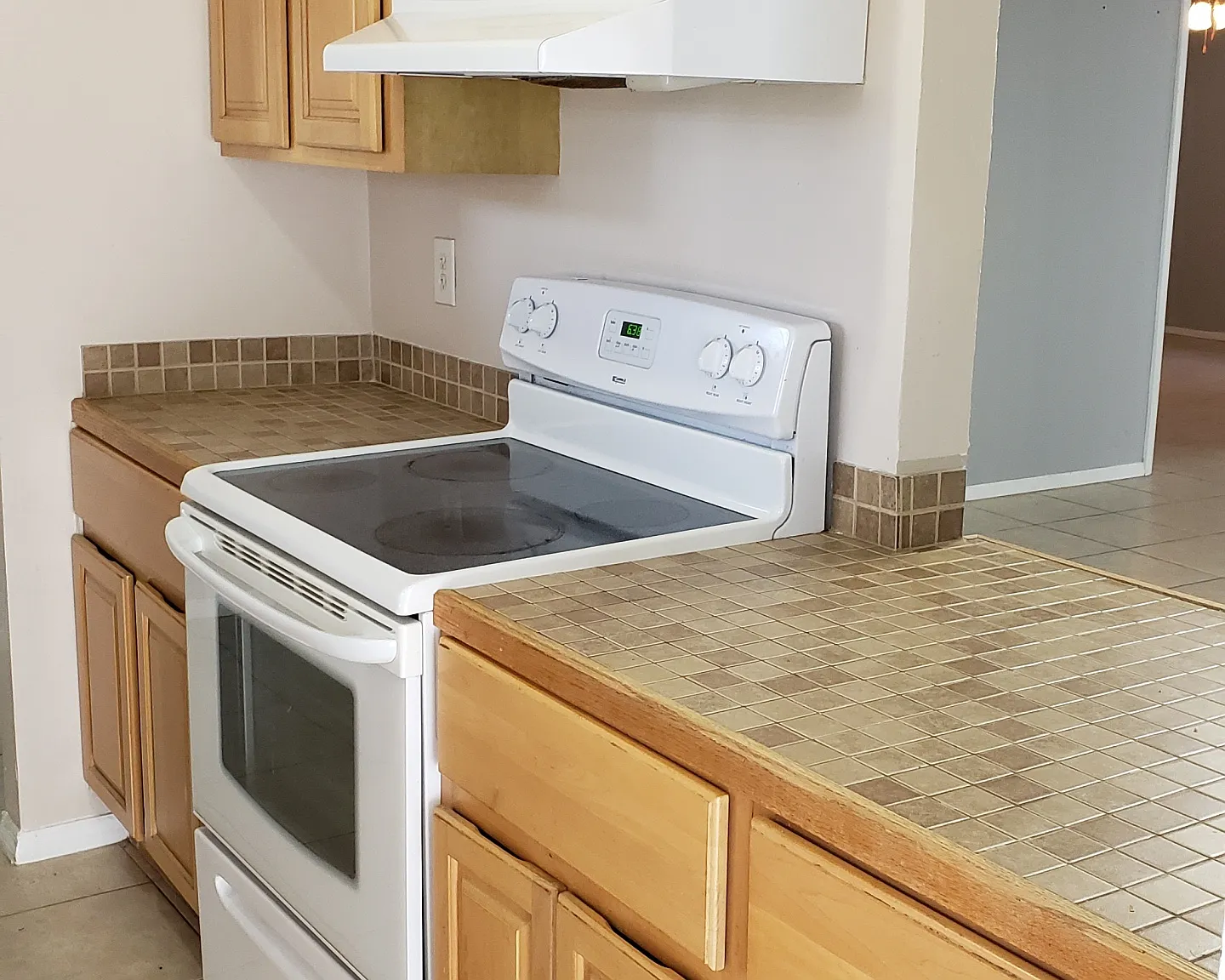 23 Ocean Breeze Cir - 15 — Photo 3