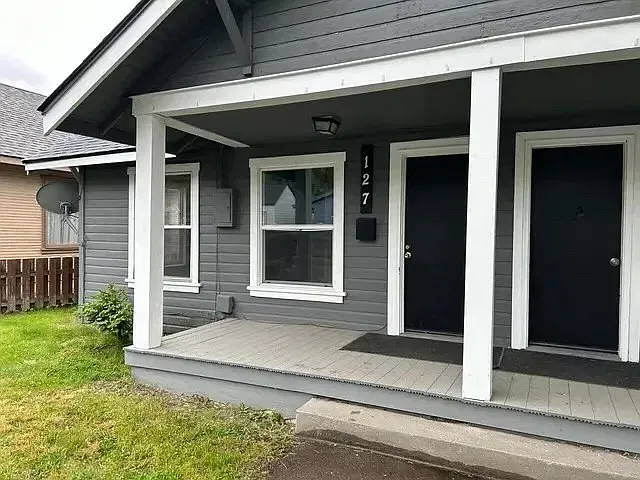 2 bed, 835 sqft, $1,375 — Photo 1