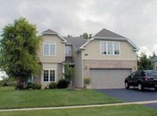 735 Lisa St, Woodstock, IL 60098