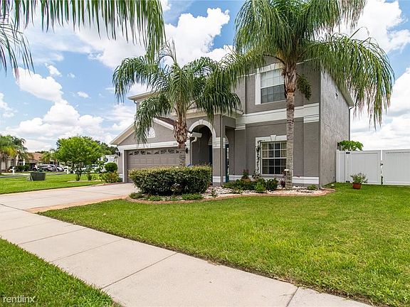 4th image of 31316 Makinaw Ln