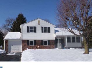 914 Davisville Rd, Warminster, PA 18974