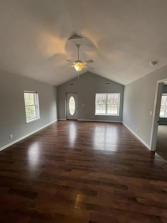 330 Cherry Avenue, Unit A — Photo 2