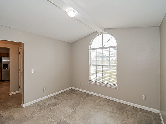 5th image of 3103 Olde Sutton Parke Dr