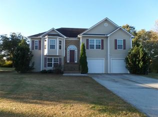 2279 Morgan Hill Dr, Dacula, GA 30019