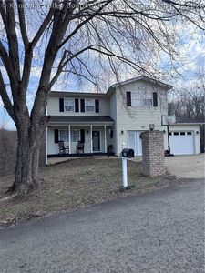 263 Gentle Breeze Dr, Chapmanville, WV, 25508