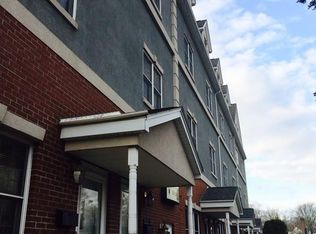 40 Park St APT 2, Attleboro, MA 02703