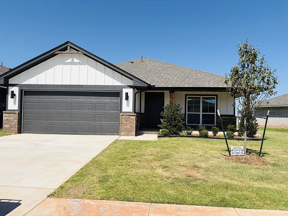 18221 Austin Ct
