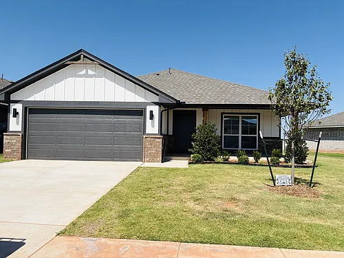 18221 Austin Ct Photo 1