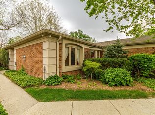 412 Bent Tree Ln, Indianapolis, IN