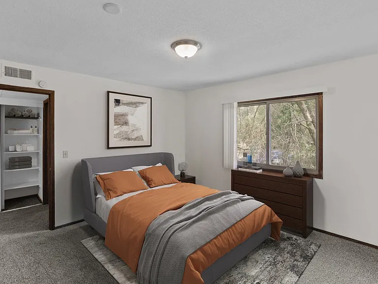 Parkridge Way Apartments — Photo 10