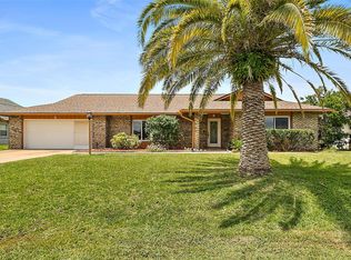 5 Charles Ct, Palm Coast, FL 32137