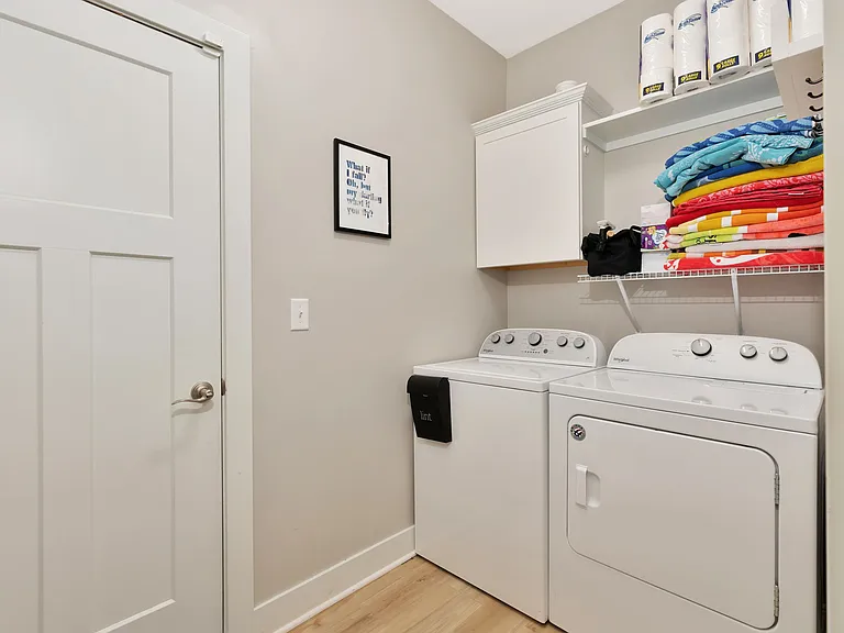 331 N 127th St E #201 — Photo 12