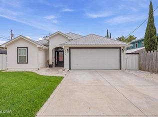 22519 Lakeview Dr, Panama City Beach, FL 32413