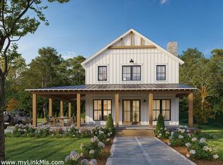 2 Hope's Way, Oak Bluffs, MA 02557