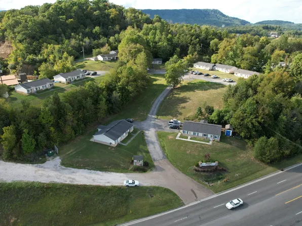 2800 Sullivan Gardens Pkwy #6, Kingsport, TN 37660