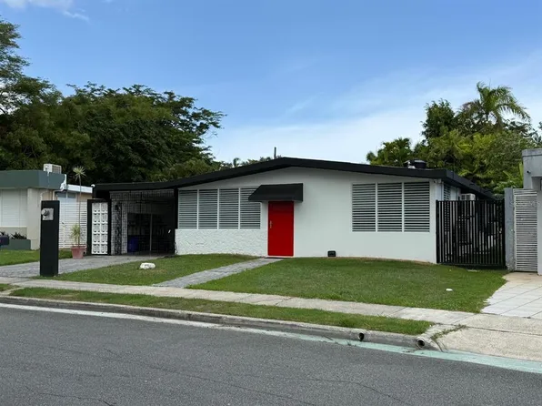 Tintillo Gardens Calle 9 E 2, Guaynabo, PR 00966