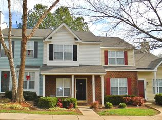 6005 Cougar Ln, Charlotte, NC 28269