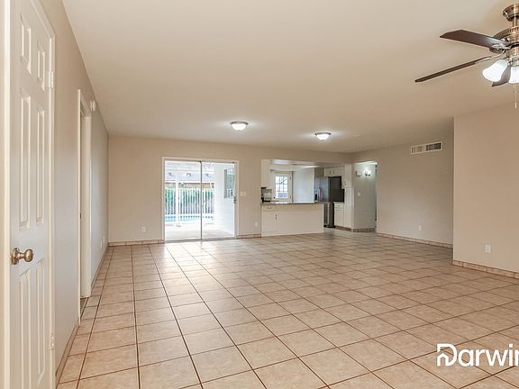 5th image of 2215 W Wickieup Ln